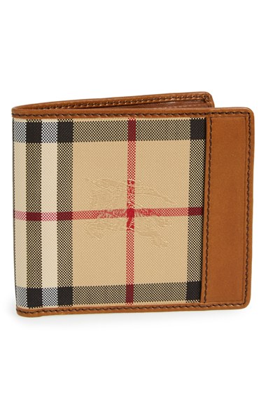 Burberry Wallet Fake vs Real Guide: How to Tell if a Burberry Wallet is  Real? - Extrabux
